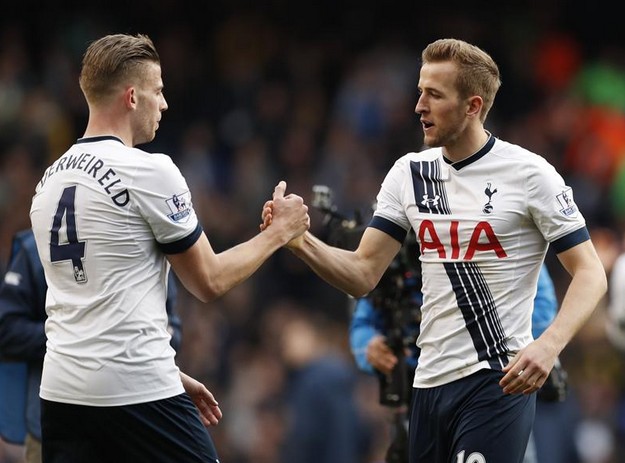 在对阵皇家 在对阵皇家