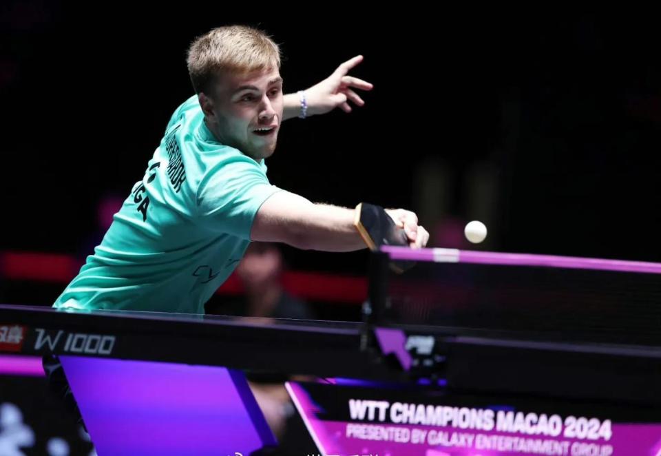 牵动无数球 牵动无数球