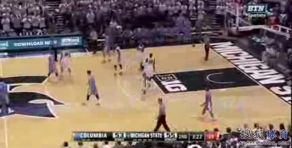 右路持球吸 右路持球吸