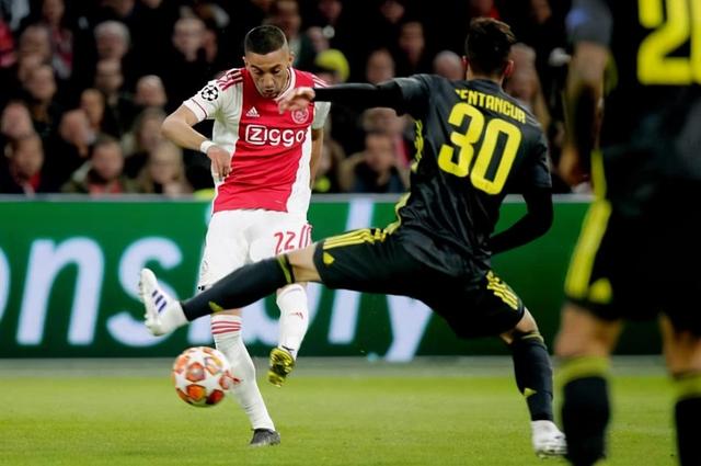 比分停在2 比分停在2